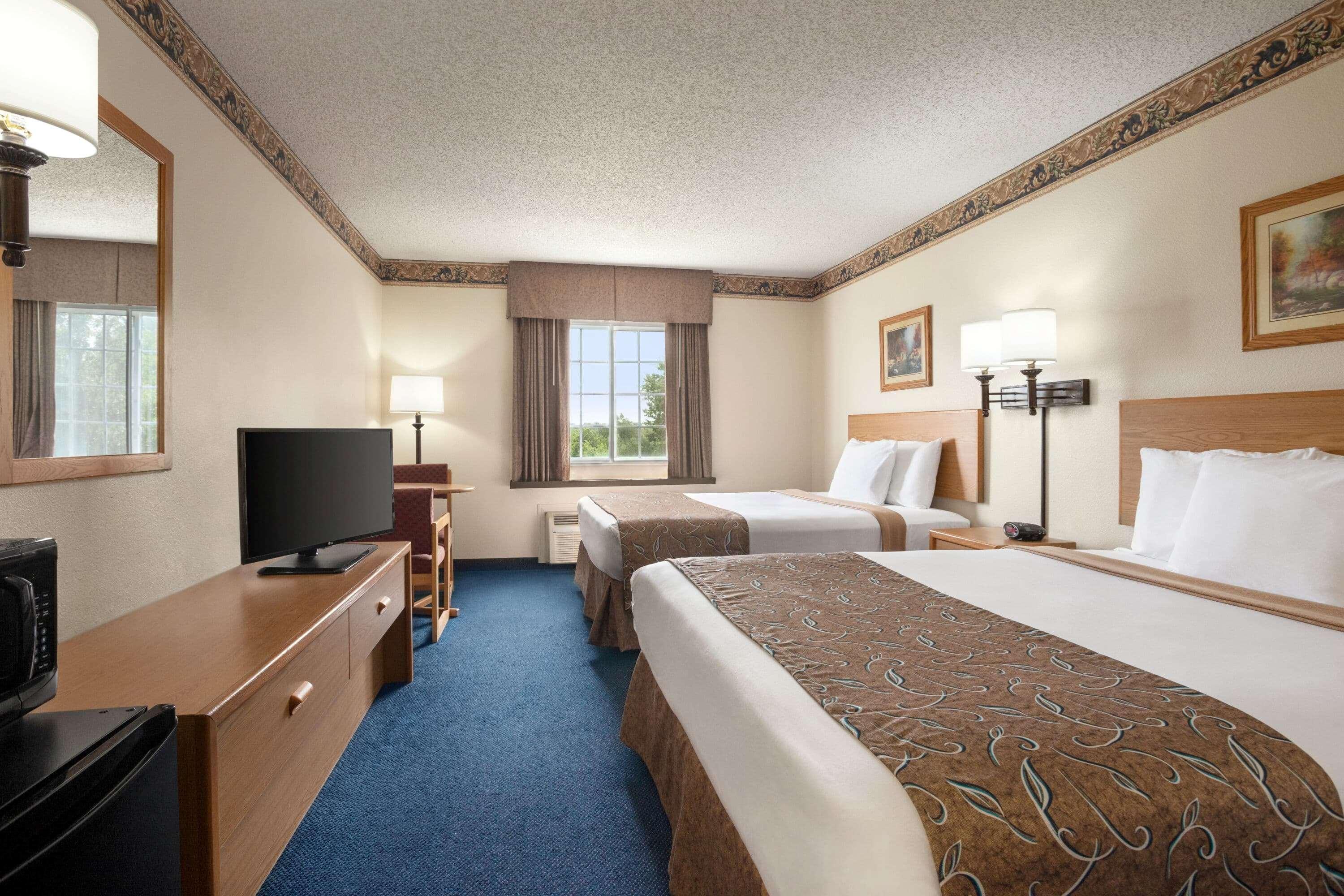 Travelodge By Wyndham Fort Scott Buitenkant foto