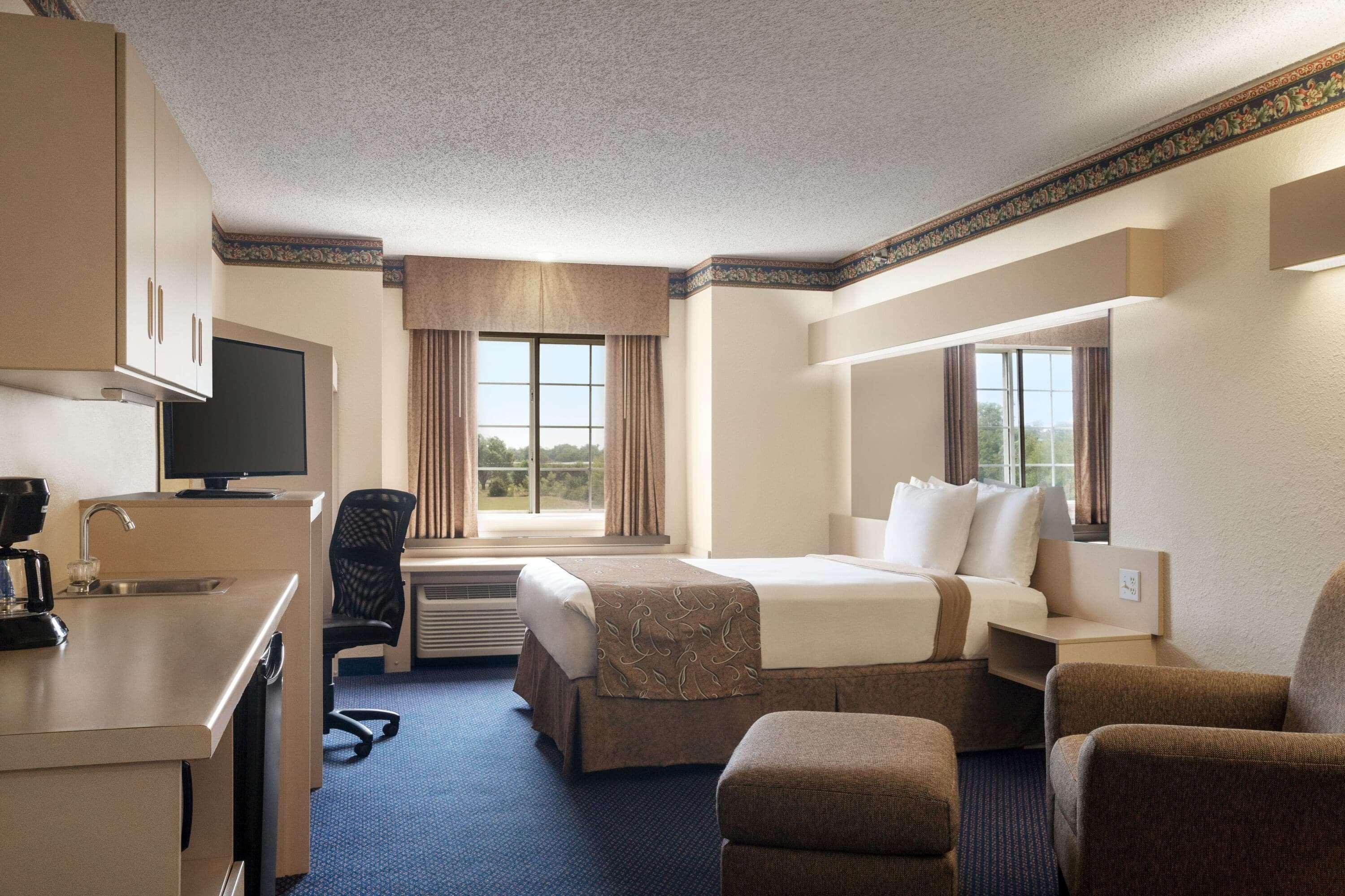 Travelodge By Wyndham Fort Scott Buitenkant foto