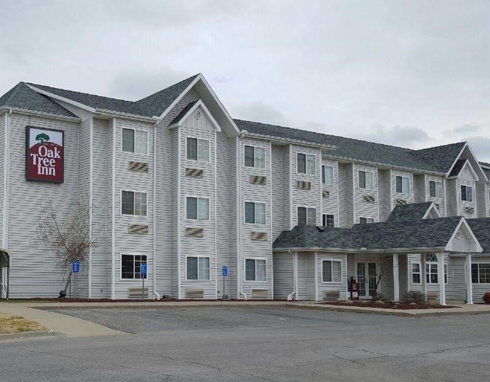Travelodge By Wyndham Fort Scott Buitenkant foto